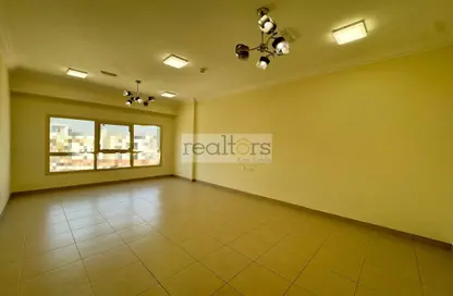 Apartment - 2 Bedrooms - 2 Bathrooms for rent in Al Kinana Street - Al Sadd - Doha