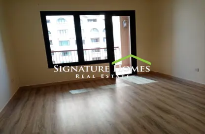 Apartment - 1 Bedroom - 2 Bathrooms for rent in East Porto Drive - Porto Arabia - The Pearl Island - Doha