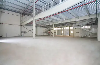 Warehouse - Studio for rent in Industrial Area 4 - Industrial Area - Industrial Area - Doha