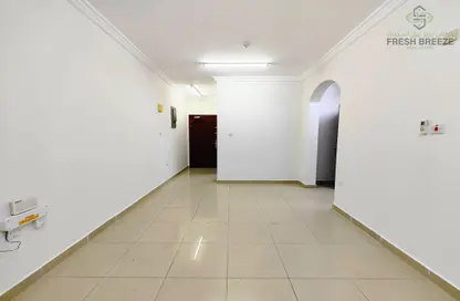 Apartment - 2 Bedrooms - 2 Bathrooms for rent in Al Muntazah Street - Al Muntazah - Doha