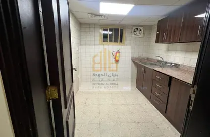 Apartment - 2 Bedrooms - 1 Bathroom for rent in Al Sadd - Al Sadd - Doha