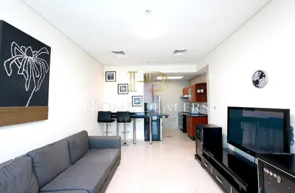 Apartment - 2 Bedrooms - 2 Bathrooms for rent in Zig Zag Tower A - Zig Zag Towers - West Bay - Doha