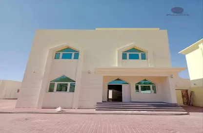 Compound - 3 Bedrooms - 3 Bathrooms for rent in Muaither North - Muaither Area - Doha