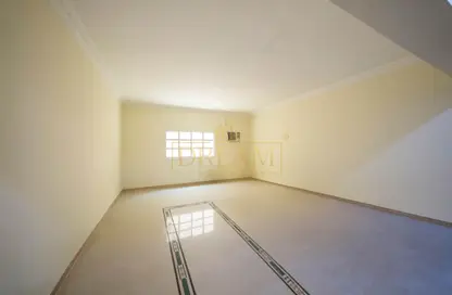 Apartment - 2 Bedrooms - 2 Bathrooms for rent in Fereej Bin Mahmoud North - Fereej Bin Mahmoud - Doha