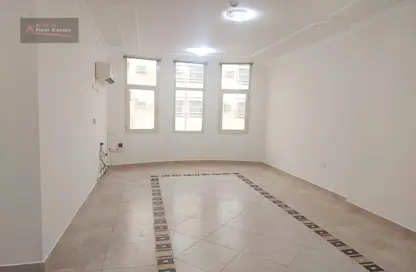 Apartment - 2 Bedrooms - 2 Bathrooms for rent in Al Mansoura - Al Mansoura - Doha