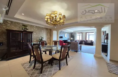 Townhouse - 2 Bedrooms - 3 Bathrooms for rent in Marina Gate - Porto Arabia - The Pearl Island - Doha