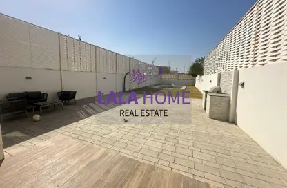 Villa - 4 Bedrooms - 6 Bathrooms for rent in Les Maisons Blanches - Lusail