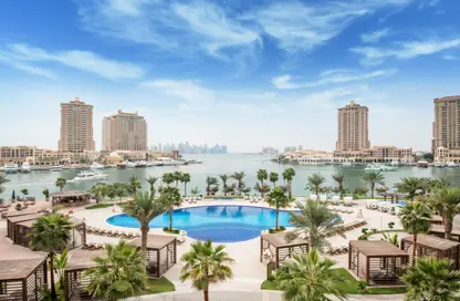 Apartment - 1 Bedroom - 2 Bathrooms for rent in The St. Regis Marsa Arabia Island - Marsa Arabia - The Pearl Island - Doha