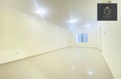 Apartment - 3 Bedrooms - 2 Bathrooms for rent in Najma street - Old Airport Road - Doha