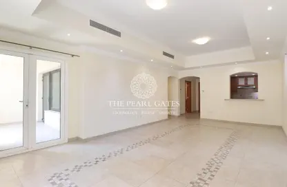 Apartment - 2 Bedrooms - 3 Bathrooms for sale in East Porto Drive - Porto Arabia - The Pearl Island - Doha