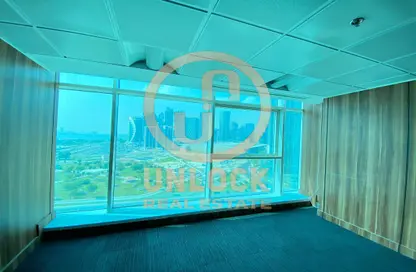 Office Space - Studio - 2 Bathrooms for rent in Golden Bay Tower - West Bay - West Bay - Doha