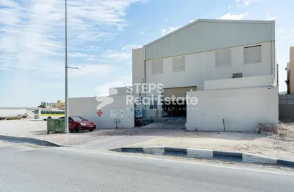 Warehouse - Studio for sale in Industrial Area 4 - Industrial Area - Industrial Area - Doha