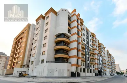 Apartment - 3 Bedrooms - 2 Bathrooms for rent in Fereej Bin Mahmoud South - Fereej Bin Mahmoud - Doha