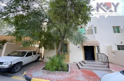 Villa - 3 Bedrooms - 3 Bathrooms for rent in Al Hanaa Street - Al Gharrafa - Doha