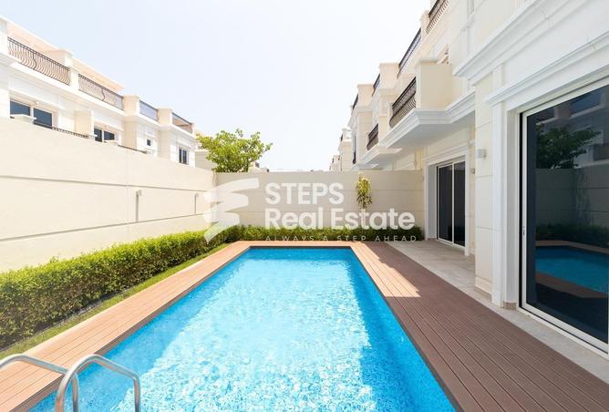 Compound - 6 Bedrooms for rent in Floresta Gardens - Floresta Gardens - The Pearl Island - Doha