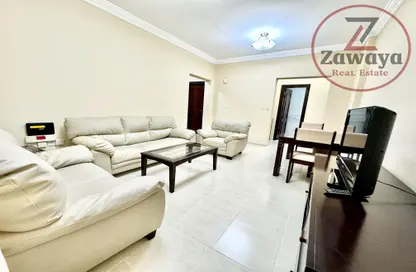 Apartment - 2 Bedrooms - 2 Bathrooms for rent in Anas Street - Fereej Bin Mahmoud North - Fereej Bin Mahmoud - Doha