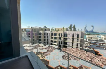 Duplex - 4 Bedrooms - 6 Bathrooms for rent in Gewan Island - The Pearl Island - Doha