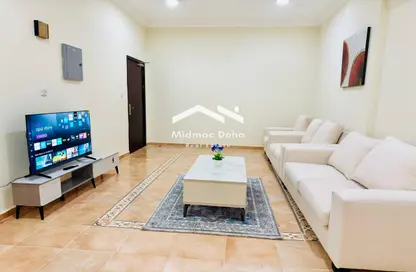 Apartment - 2 Bedrooms - 2 Bathrooms for rent in Fereej Bin Mahmoud South - Fereej Bin Mahmoud - Doha