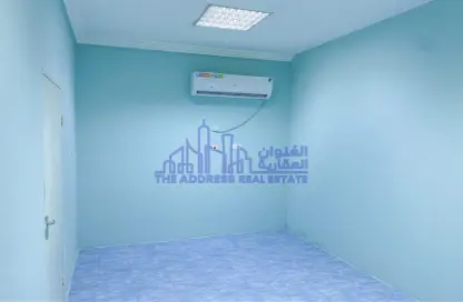 Apartment - 1 Bedroom - 1 Bathroom for rent in Al Dafna - Al Dafna - Doha