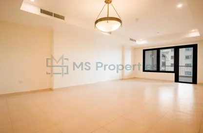 Apartment - 2 Bedrooms - 3 Bathrooms for rent in West Porto Drive - Porto Arabia - The Pearl Island - Doha