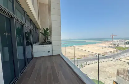 Duplex - 4 Bedrooms - 5 Bathrooms for sale in Gewan Island - The Pearl Island - Doha