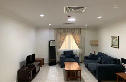 Apartment - 1 Bedroom - 1 Bathroom for rent in Old Salata - Salata - Doha