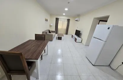 Apartment - 1 Bedroom - 1 Bathroom for rent in Umm Ghuwalina - Umm Ghuwailina - Doha