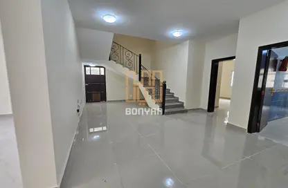 Villa - 5 Bedrooms - 5 Bathrooms for rent in Umm Al Amad - Umm Al Amad - Al Shamal