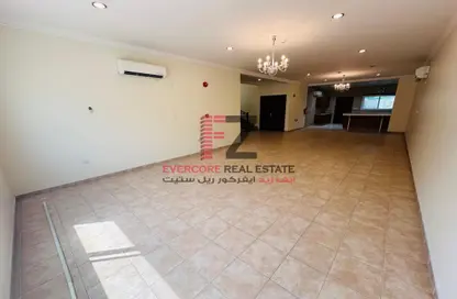 Villa - 3 Bedrooms - 4 Bathrooms for rent in Ain Khalid Gate - Ain Khaled - Doha