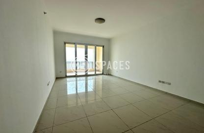 Apartment - 2 Bedrooms - 3 Bathrooms for rent in Viva East - Viva Bahriyah - The Pearl Island - Doha