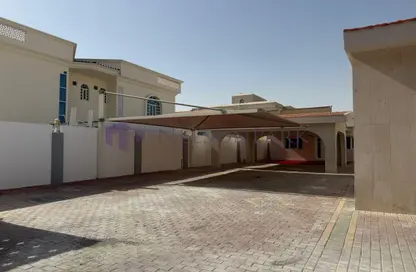 Villa - 6 Bedrooms - 7 Bathrooms for rent in West Bay Lagoon - West Bay Lagoon - Doha