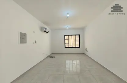 Apartment - 2 Bedrooms - 2 Bathrooms for rent in Fereej Abdul Aziz - Fereej Abdul Aziz - Doha