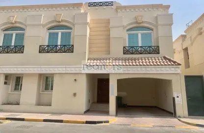 Villa - 4 Bedrooms - 4 Bathrooms for rent in Al Luqta - Al Luqta - Doha