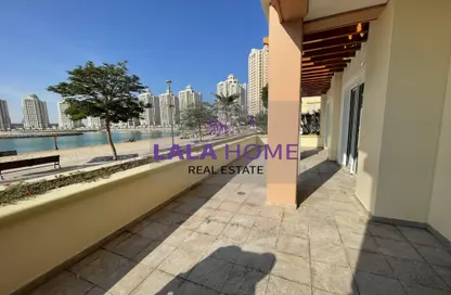 Apartment - 2 Bedrooms - 3 Bathrooms for rent in Viva West - Viva Bahriyah - The Pearl Island - Doha