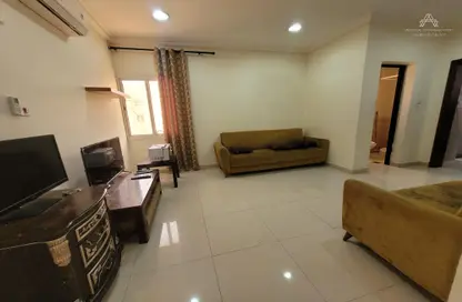 Apartment - 2 Bedrooms - 2 Bathrooms for rent in Old Airport Road - Old Airport Road - Doha