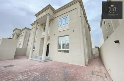 Villa - 7+ Bedrooms - 6 Bathrooms for rent in Duhail Villas - Al Duhail - Doha