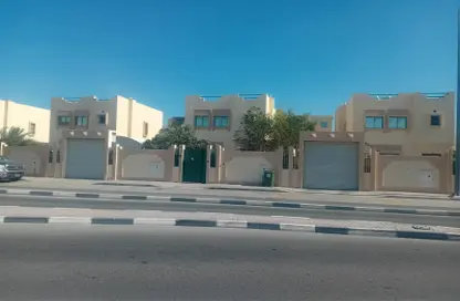 Villa - 3 Bedrooms - 3 Bathrooms for rent in Beverly Hills Garden - Beverly Hills Garden - Al Maamoura - Doha