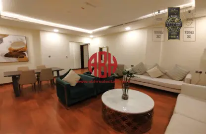 Apartment - 3 Bedrooms - 4 Bathrooms for rent in Giardino Apartments - The Pearl Island - Doha