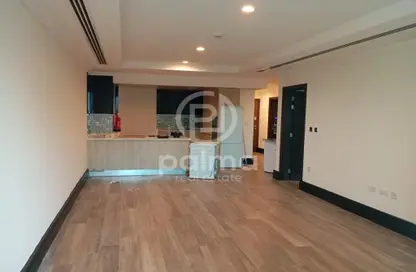 Apartment - 1 Bedroom - 2 Bathrooms for rent in Viva East - Viva Bahriyah - The Pearl Island - Doha