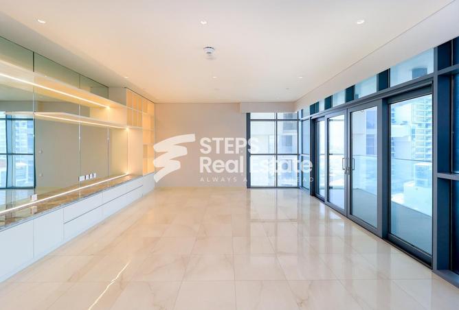 Apartment - 1 Bedroom - 2 Bathrooms for rent in Lusail City - Lusail