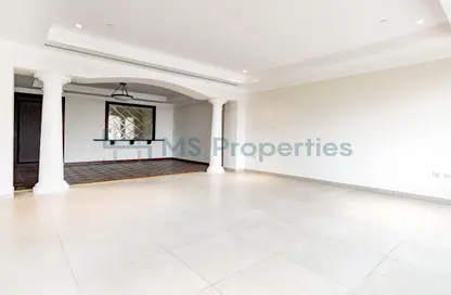 Townhouse - 2 Bedrooms - 3 Bathrooms for sale in East Porto Drive - Porto Arabia - The Pearl Island - Doha