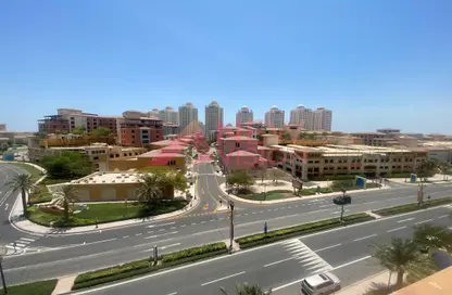 Apartment - 1 Bedroom - 2 Bathrooms for rent in Marina Gate - Porto Arabia - The Pearl Island - Doha