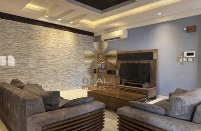 Apartment - 3 Bedrooms - 3 Bathrooms for rent in The M Residence - Al Qawafell Street - Al Sadd - Doha