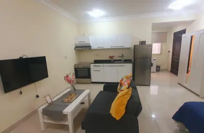 Apartment - 1 Bathroom for rent in Ain Khaled - Doha