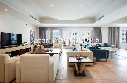 Apartment - 3 Bedrooms - 4 Bathrooms for rent in West Porto Drive - Porto Arabia - The Pearl Island - Doha