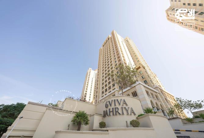 Apartment - 2 Bedrooms - 2 Bathrooms for rent in Tower 6 - Viva Bahriyah - The Pearl Island - Doha