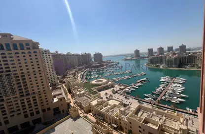 Apartment - 1 Bedroom - 1 Bathroom for rent in Tower 21 - Porto Arabia - The Pearl Island - Doha