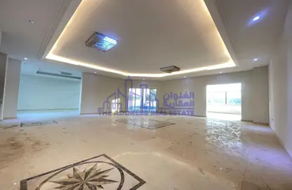 Villa - 6 Bedrooms for rent in Legtaifiya Lagoon - West Bay - Doha