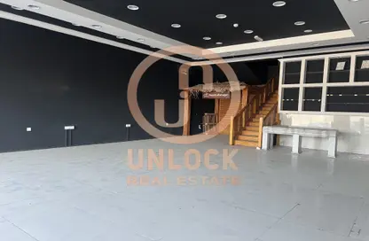 Show Room - Studio - 2 Bathrooms for rent in Salwa Road - Al Aziziyah - Doha