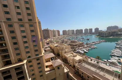 Apartment - 2 Bedrooms - 3 Bathrooms for rent in East Porto Drive - Porto Arabia - The Pearl Island - Doha